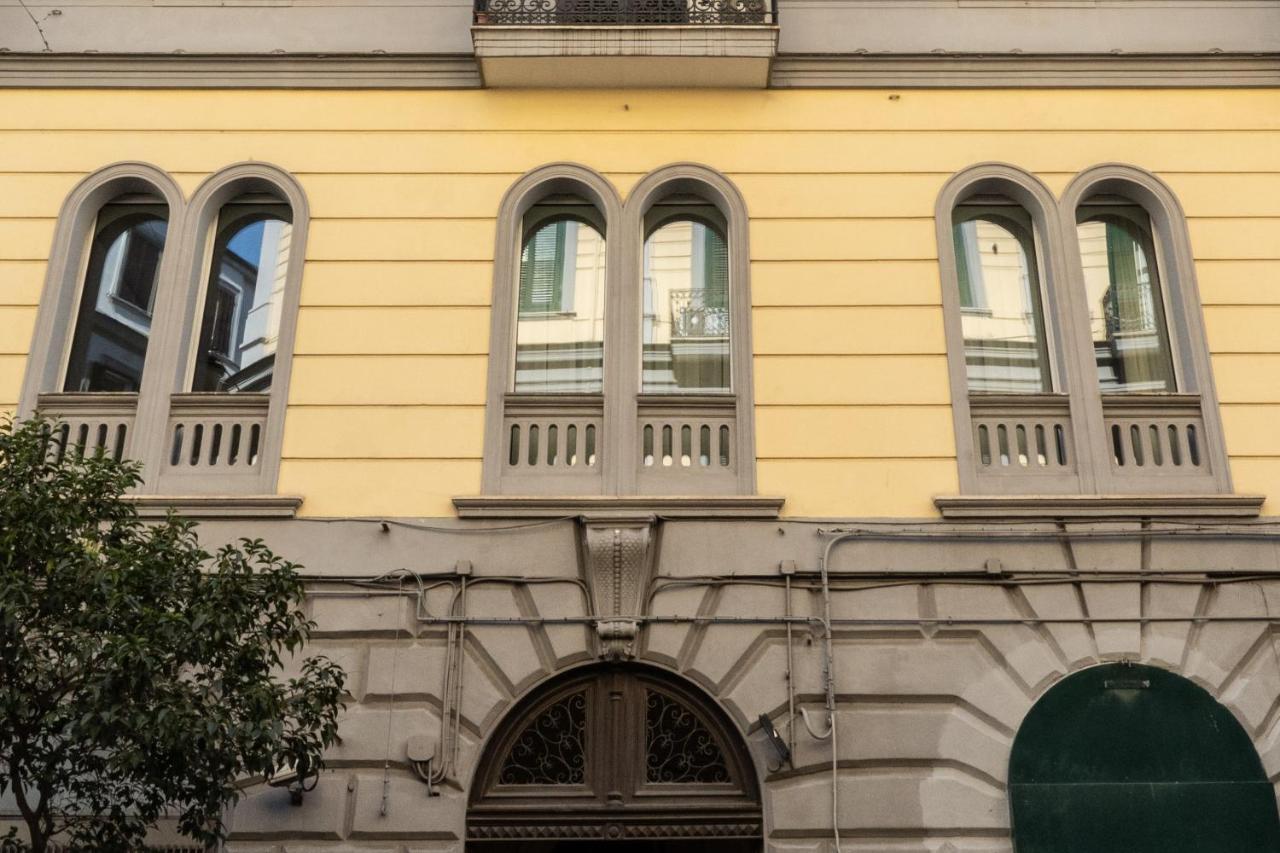 Duomo Platinum Apartments Neapel Exterior foto
