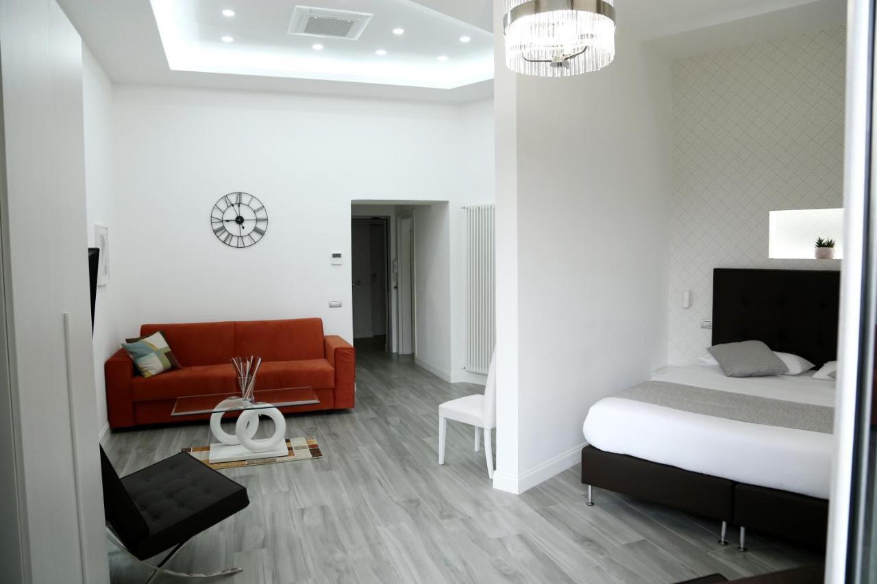 Duomo Platinum Apartments Neapel Exterior foto
