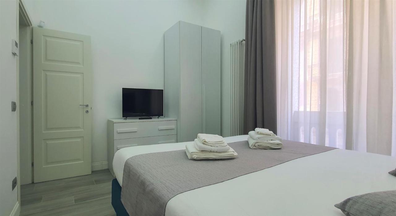 Duomo Platinum Apartments Neapel Exterior foto